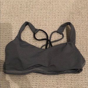 Lululemon sports bra